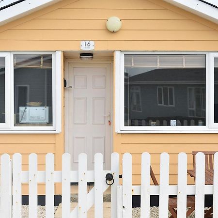 Mundesley Holiday Village Exterior photo