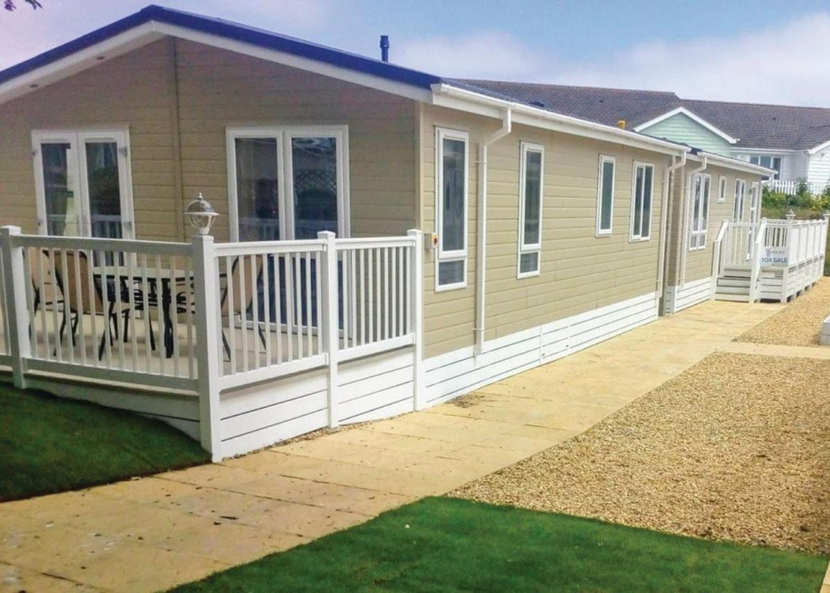 Mundesley Holiday Village Exterior photo